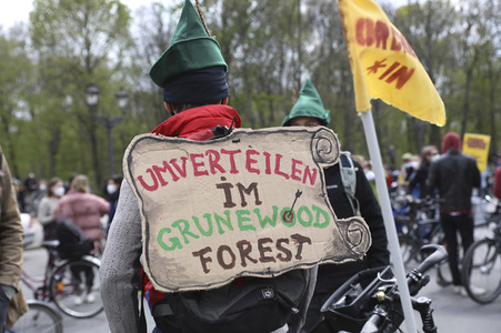 Fahrraddemo zum 1. Mai in Berlin