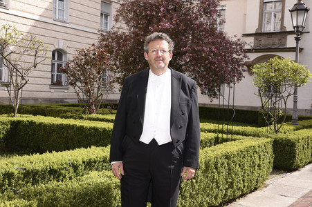 Aktion 'Paukenschlag gegen die Einsamkeit' in München