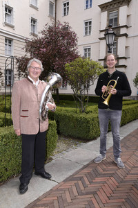 Aktion 'Paukenschlag gegen die Einsamkeit' in München