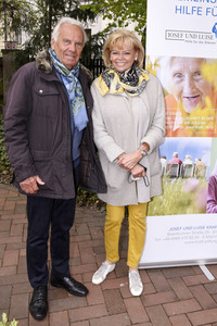 Aktion 'Paukenschlag gegen die Einsamkeit' in München