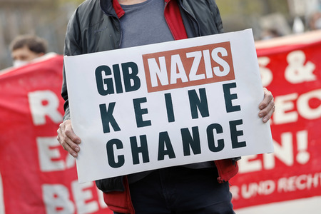 Demo 'Düsseldorf stellt sich quer' in Düsseldorf