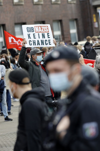 Demo 'Düsseldorf stellt sich quer' in Düsseldorf