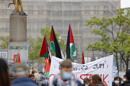 Revolutionäre 1. Mai Demo in Berlin