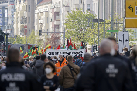 Revolutionäre 1. Mai Demo in Berlin