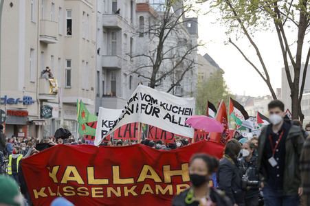 Revolutionäre 1. Mai Demo in Berlin