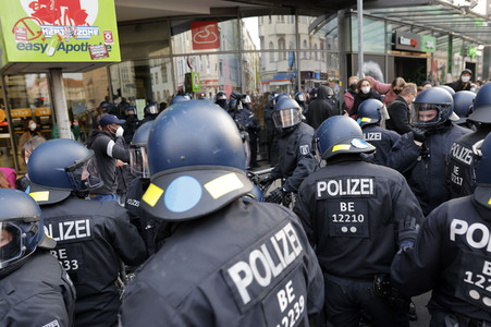 Revolutionäre 1. Mai Demo in Berlin