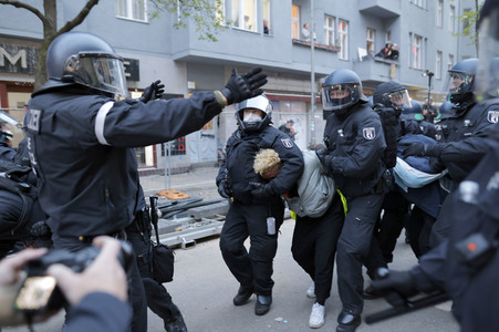 Revolutionäre 1. Mai Demo in Berlin