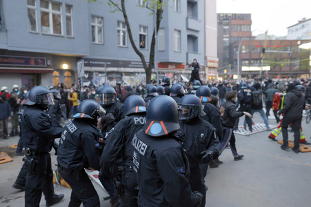 Revolutionäre 1. Mai Demo in Berlin