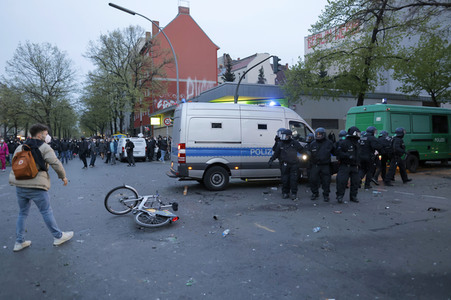 Revolutionäre 1. Mai Demo in Berlin