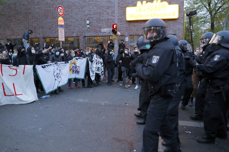 Revolutionäre 1. Mai Demo in Berlin