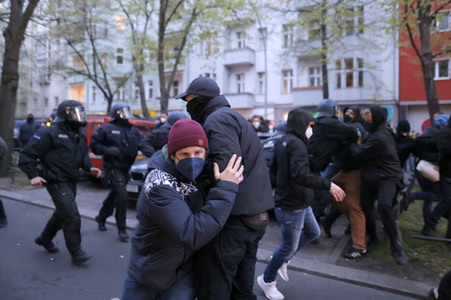 Revolutionäre 1. Mai Demo in Berlin