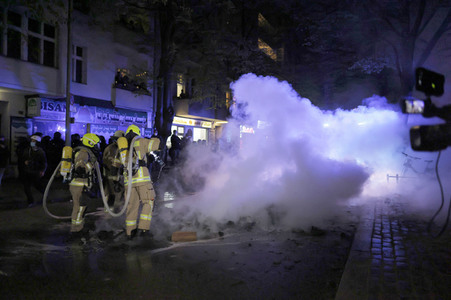 Revolutionäre 1. Mai Demo in Berlin