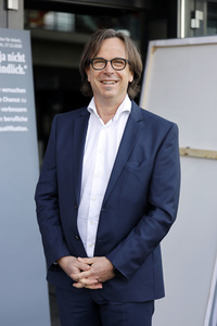 Ausstellungseröffnung 'Der Stadt Bestes - Das Gute in der Krise' in Köln