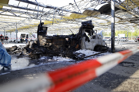 Willi Herrens abgebrannter Foodtruck in Frechen