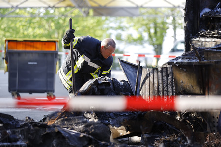 Willi Herrens abgebrannter Foodtruck in Frechen