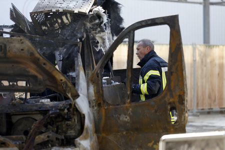 Willi Herrens abgebrannter Foodtruck in Frechen