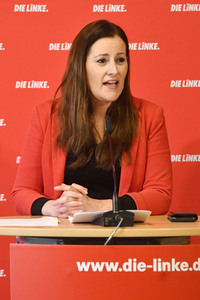 Pressekonferenz der Partei Die Linke zu aktuellen politischen Themen in Berlin