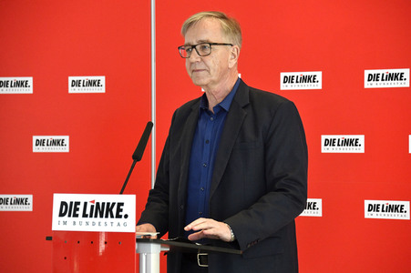 Pressestatement der Partei Die Linke in Berlin