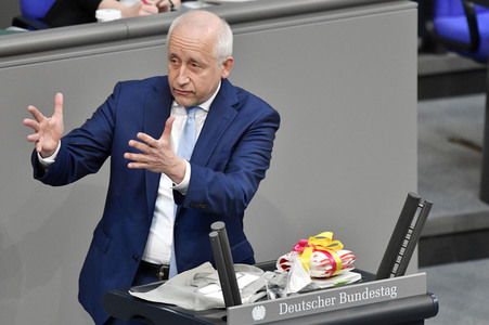 227. Sitzung des Deutschen Bundestages in Berlin