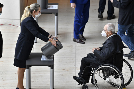 227. Sitzung des Deutschen Bundestages in Berlin