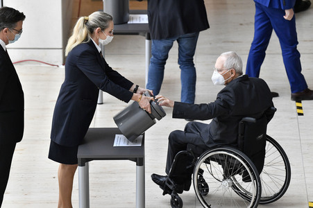 227. Sitzung des Deutschen Bundestages in Berlin