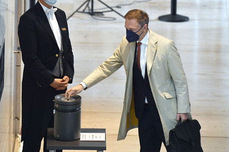 227. Sitzung des Deutschen Bundestages in Berlin