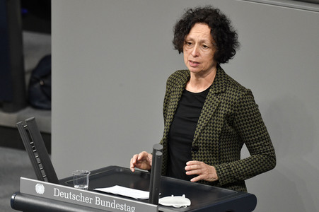 228. Sitzung des Deutschen Bundestages in Berlin