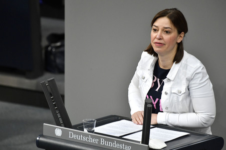 228. Sitzung des Deutschen Bundestages in Berlin