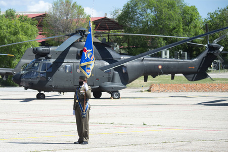 Nationalflaggenübergabe an die ACAVIET in Colmenar Viejo