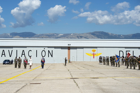 Nationalflaggenübergabe an die ACAVIET in Colmenar Viejo