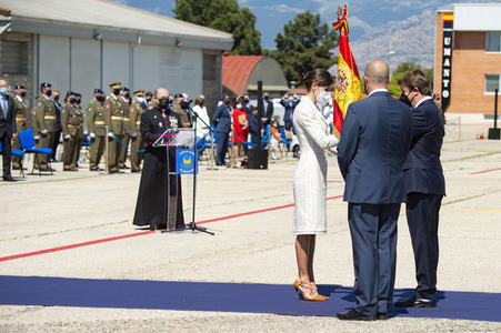 Nationalflaggenübergabe an die ACAVIET in Colmenar Viejo