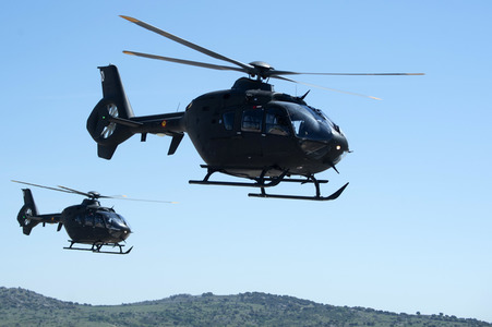 Nationalflaggenübergabe an die ACAVIET in Colmenar Viejo