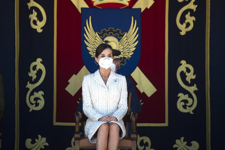 Nationalflaggenübergabe an die ACAVIET in Colmenar Viejo