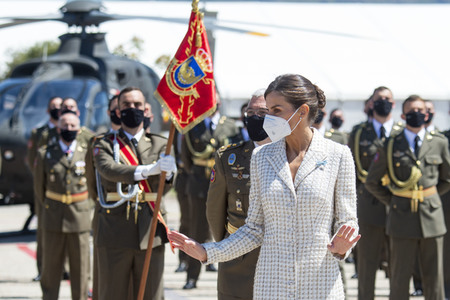 Nationalflaggenübergabe an die ACAVIET in Colmenar Viejo