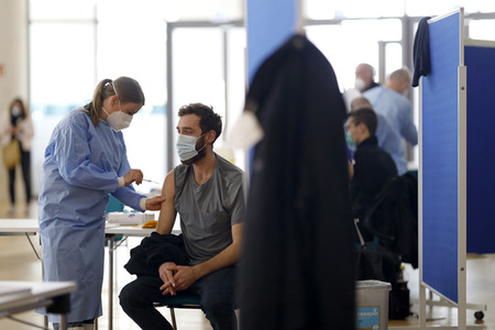 Sonderimpfaktion in der Ditib Moschee in Köln