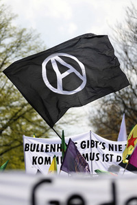 Demo gegen Gewaltübergriffe durch Polizisten in Berlin