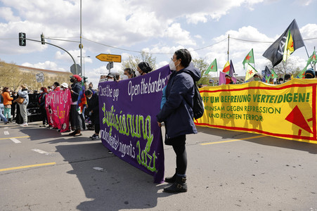 Demo gegen Gewaltübergriffe durch Polizisten in Berlin