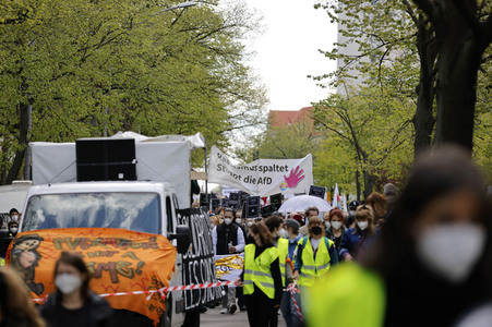 Demo gegen Gewaltübergriffe durch Polizisten in Berlin
