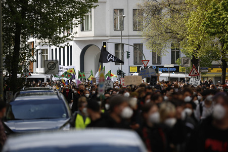 Demo gegen Gewaltübergriffe durch Polizisten in Berlin