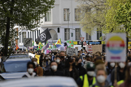 Demo gegen Gewaltübergriffe durch Polizisten in Berlin