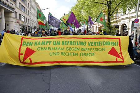 Demo gegen Gewaltübergriffe durch Polizisten in Berlin