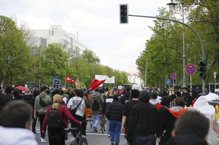 Demo gegen Gewaltübergriffe durch Polizisten in Berlin