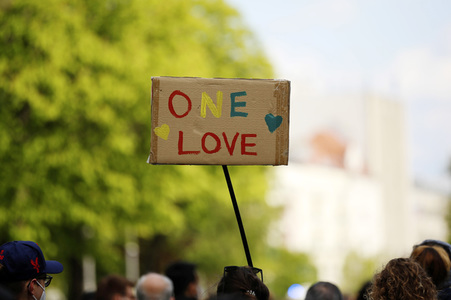 Demo gegen Gewaltübergriffe durch Polizisten in Berlin