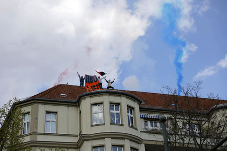 Demo gegen Gewaltübergriffe durch Polizisten in Berlin