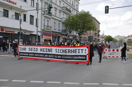 Demo gegen Gewaltübergriffe durch Polizisten in Berlin