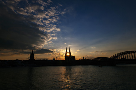 Symbolfoto Kölner Dom