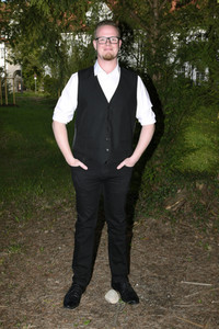 Christoph Baierl beim Streaming von 'Lebensfreude' in Haar