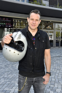 Fototermin für das Nothilfe-Projekt #hierspieltdiemusik in Berlin