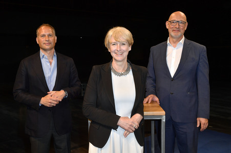 Fototermin für das Nothilfe-Projekt #hierspieltdiemusik in Berlin