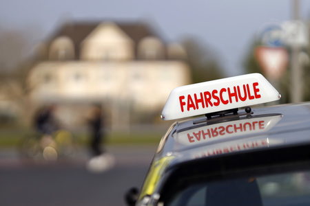 Symbolfoto Fahrschule
